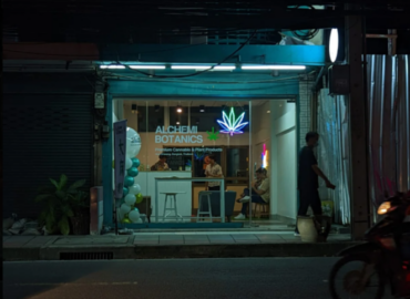 Alchemi Botanics Cannabis (Huai Khwang) Cannabis Store
